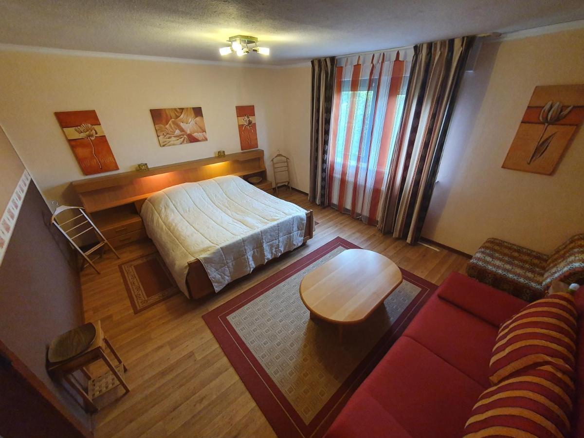 Fun4All-Holidayhome Медебах Екстериор снимка